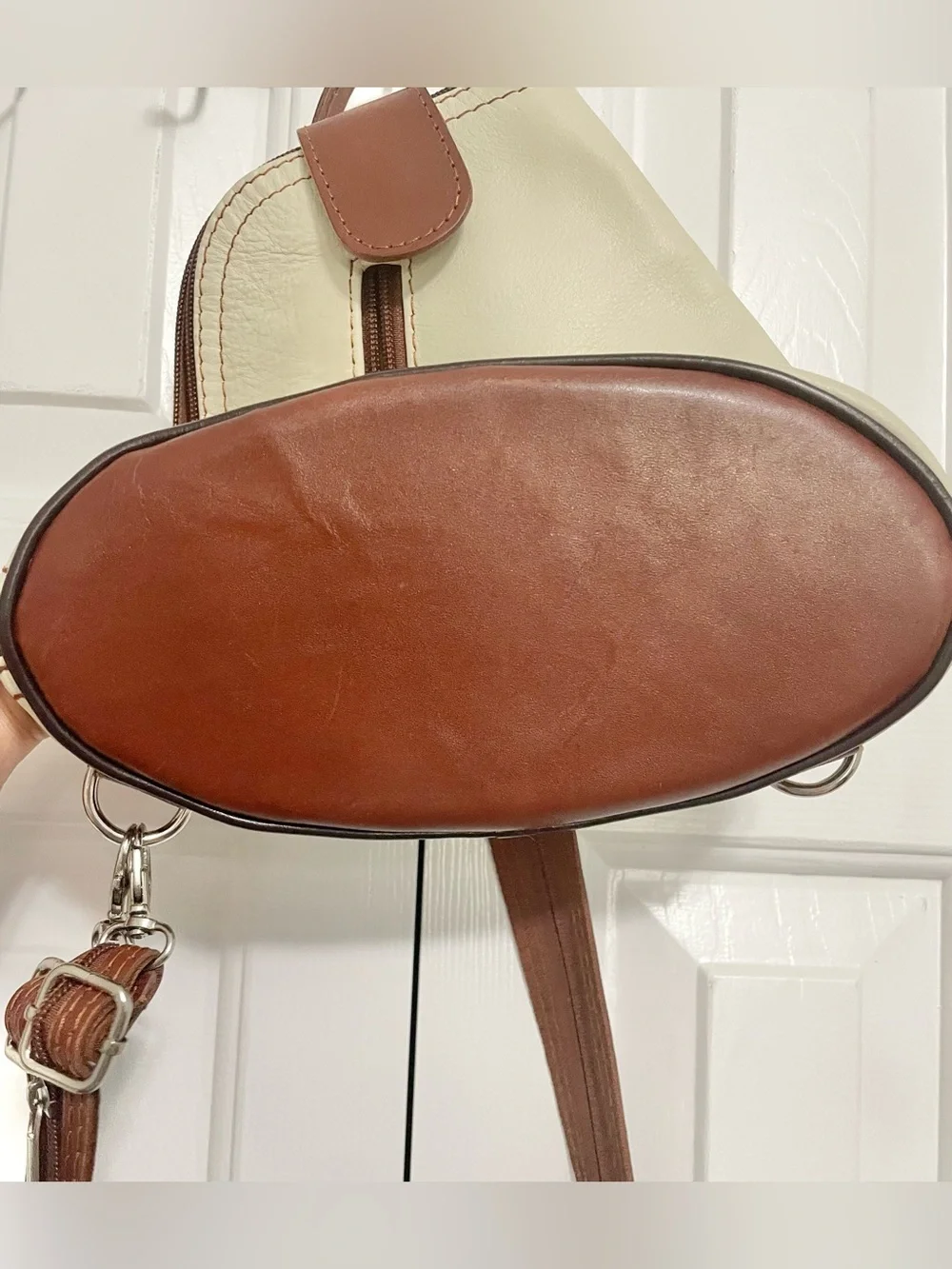 Vera Pelle Cream and Brown Leather Backpack Sling